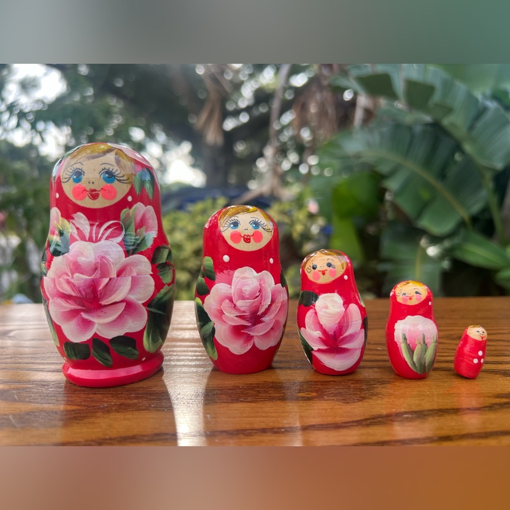 Set of 5 Hand-Painted Russian Nesting Dolls - Red Floral Design